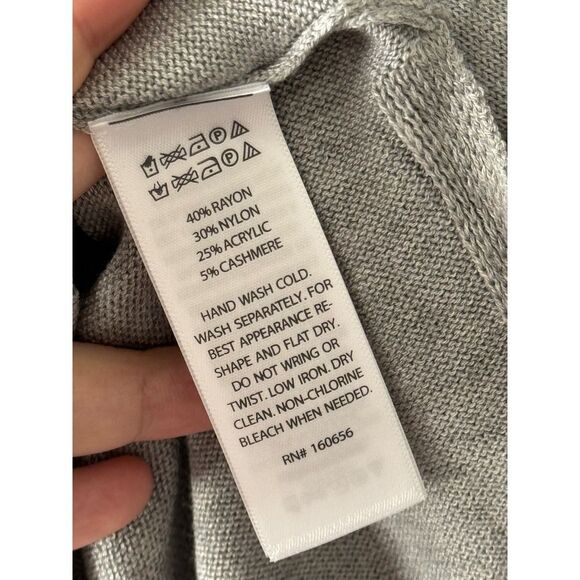 Rachel Zoe Gray Pullover Sweater Size Large VACAY Hooded Cashmere Blend - Picture 8 of 8